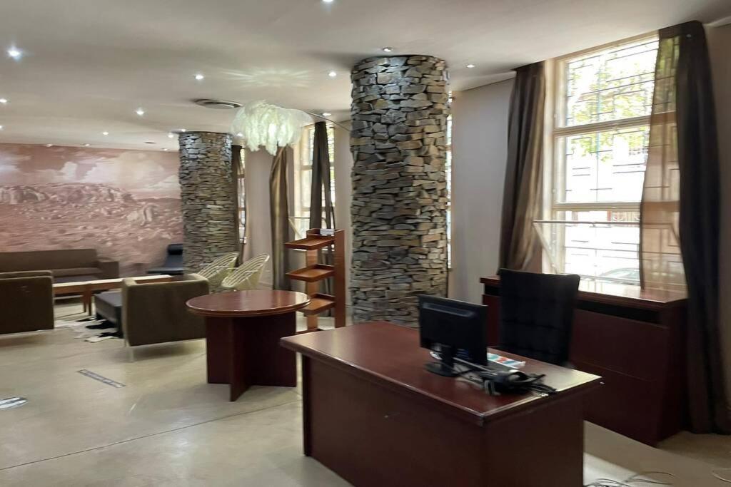 Cool & Easy Flat In The Heart Of Marshalltown Johannesburg Exteriér fotografie